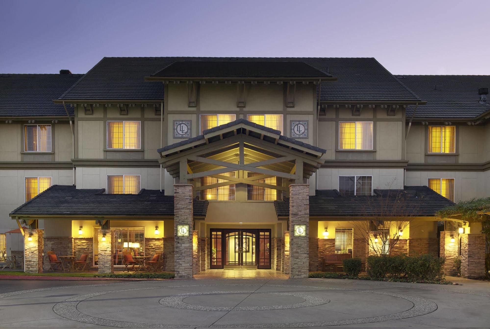 Larkspur Landing Pleasanton-An All-Suite Hotel Exterior photo
